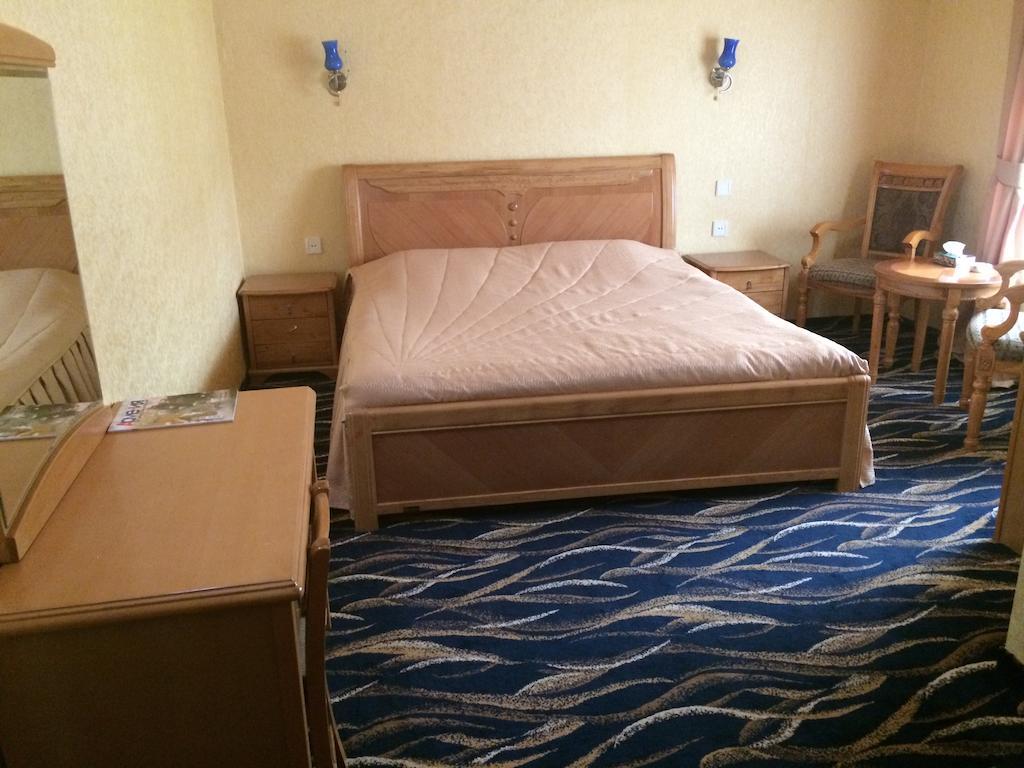 Nairi Hotel جرموك المظهر الخارجي الصورة